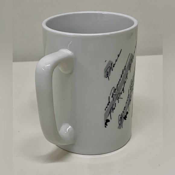 1980s Vintage Grand Rapids The Right Place Calder Sculpture 11 oz Coffee Mug - Picture 5 of 14